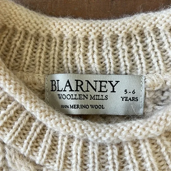 Blarney Woollen mills Irish wool cable knit sweater animal embroidered 5-6 years - Picture 3 of 5